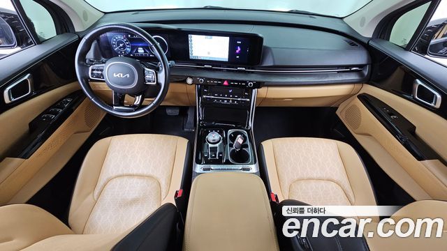 Kia Carnival — interior