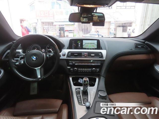 BMW 6 Series — interior