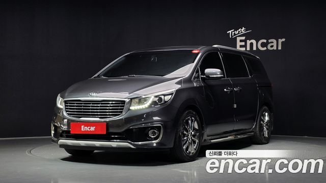 Kia Carnival — exterior