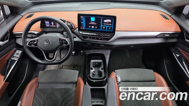 Volkswagen ID.4 — interior