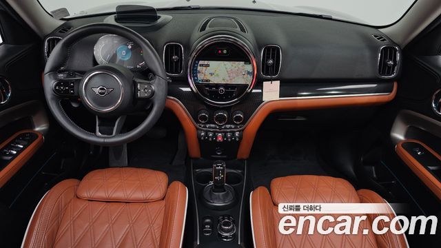 MINI Countryman — interior