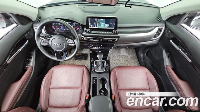 Kia Seltos — interior