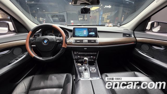 BMW Gran Turismo GT — interior