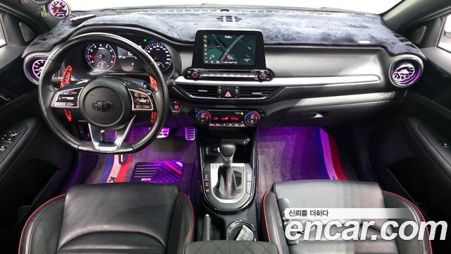 Kia K3 — interior