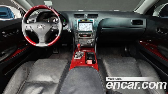 Lexus GS — interior