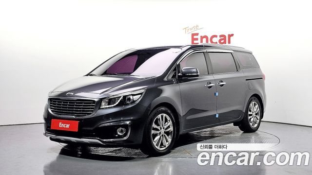 Kia Carnival — exterior