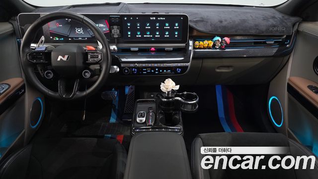 Hyundai IONIQ 5 — interior