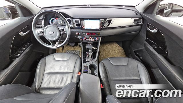Kia Niro — interior