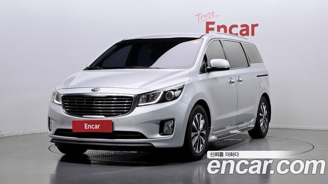 Kia Carnival — exterior