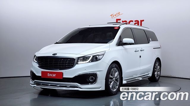 Kia Carnival — exterior