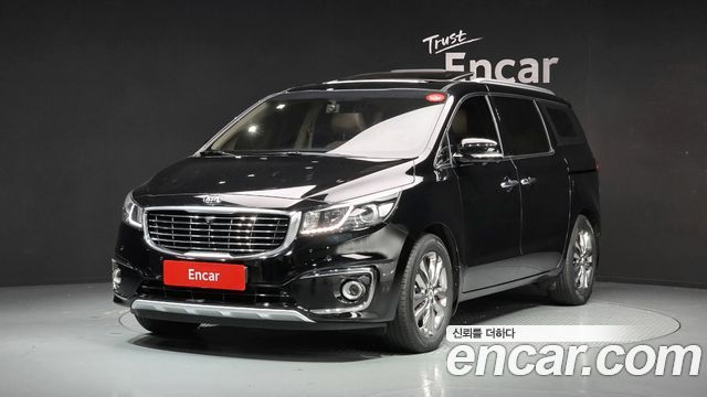 Kia Carnival — exterior
