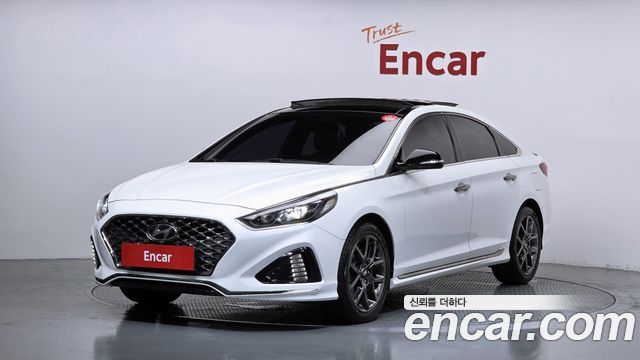 Hyundai Sonata — exterior