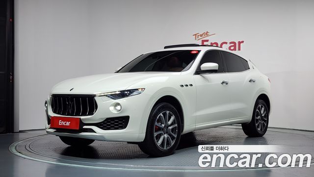 Maserati Levante — exterior