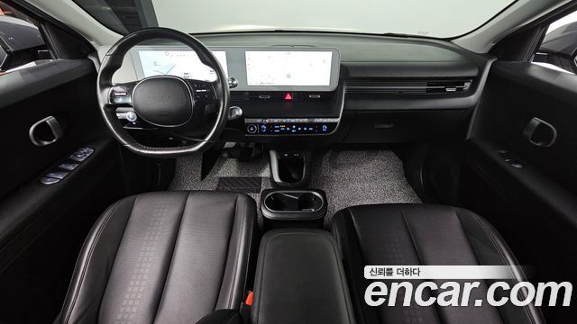 Hyundai IONIQ 5 — interior