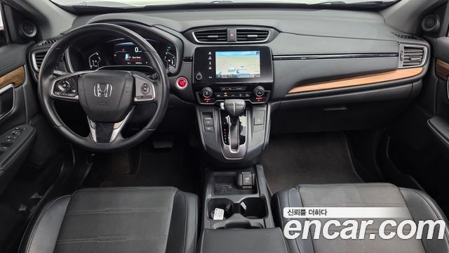 Honda CR-V — interior