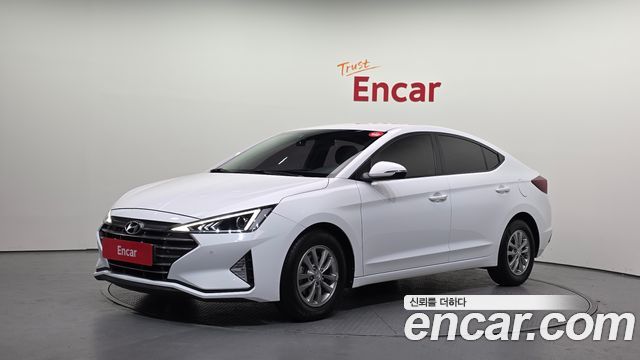 Hyundai Avante — exterior