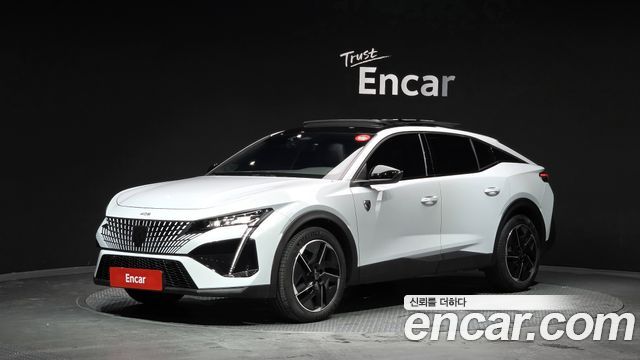 Peugeot 408 — exterior