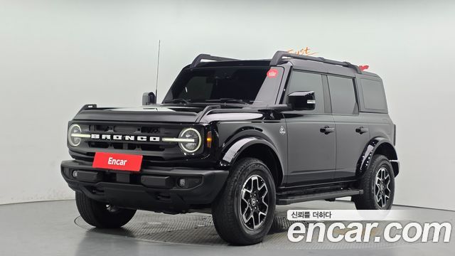 Ford Bronco — exterior