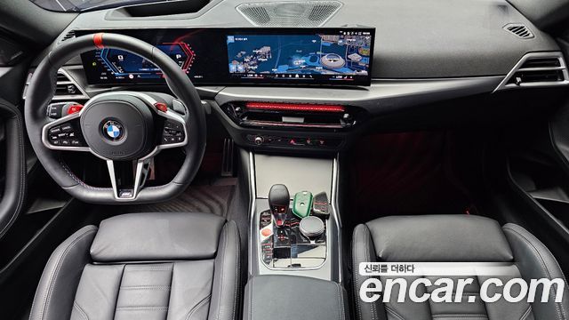 BMW M2 — interior
