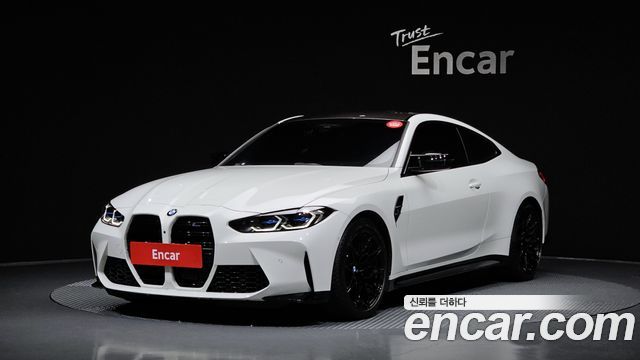 BMW M4 — exterior