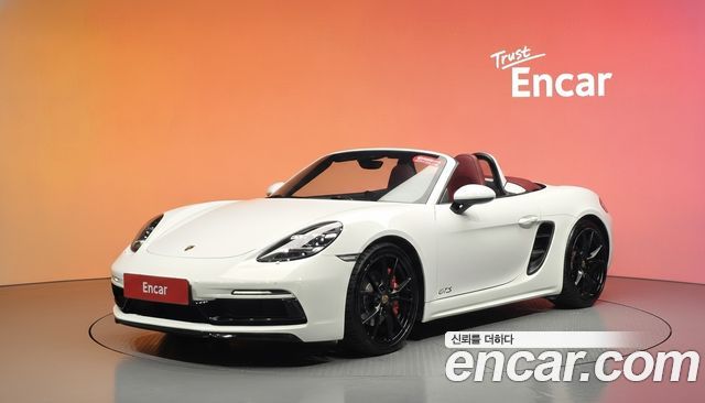 Porsche 718 — exterior
