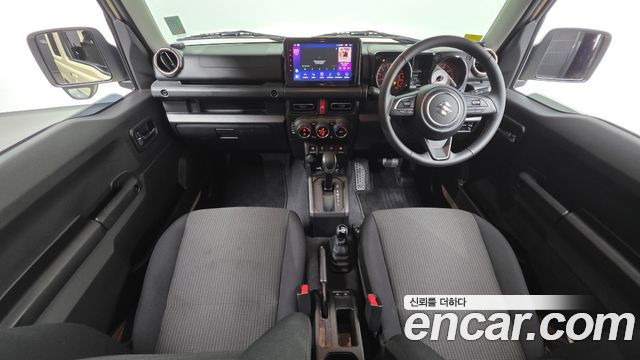 Suzuki Jimny — interior