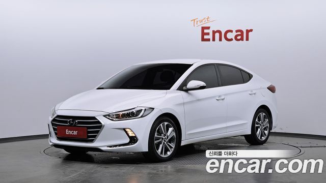 Hyundai Avante — exterior