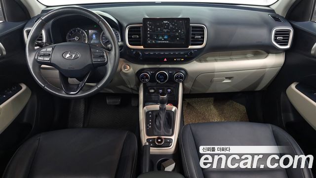 Hyundai Venue — interior
