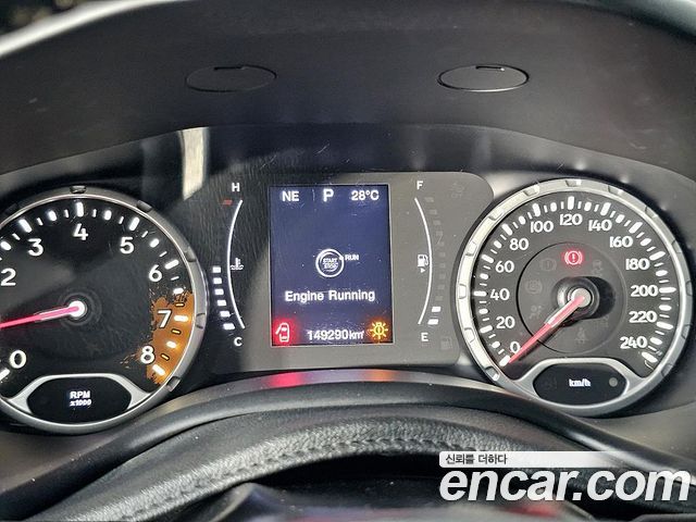 Jeep Renegade — interior