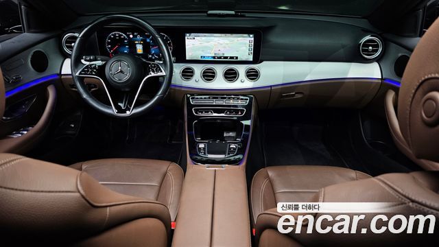 Mercedes-Benz E-Class — interior