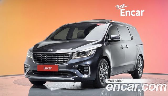 Kia Carnival — exterior