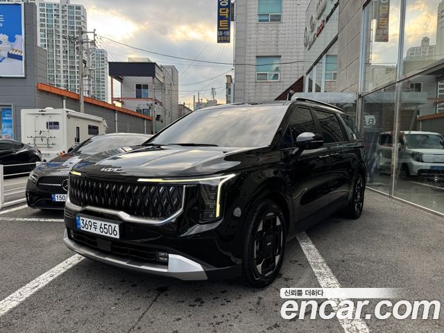 Kia Carnival — exterior