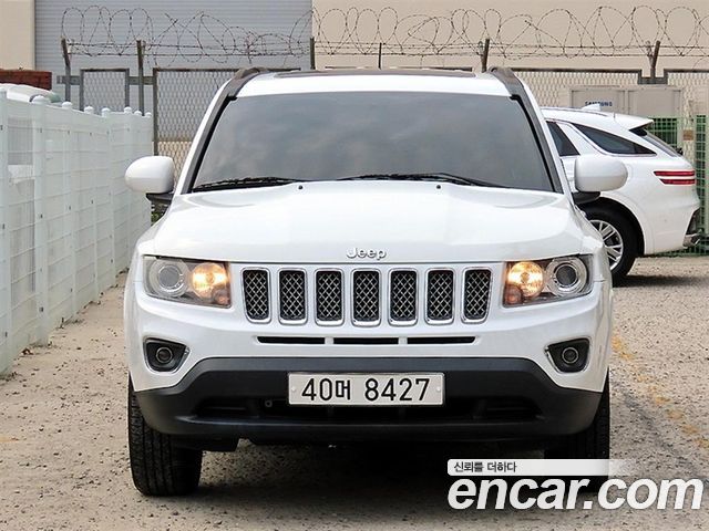 Jeep Compass — exterior