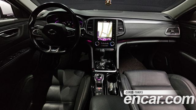 Renault Korea SM6 — interior