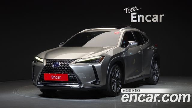 Lexus UX — exterior
