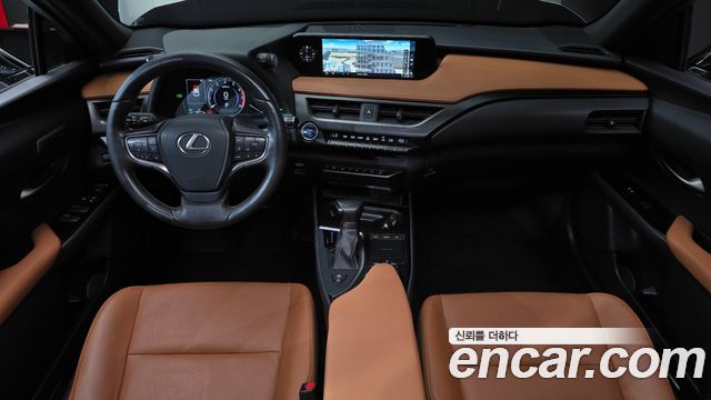 Lexus UX — interior