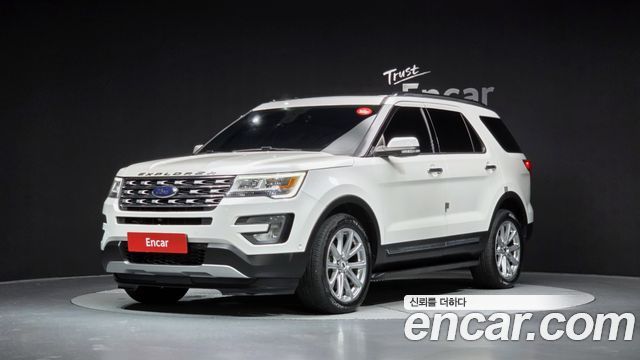 Ford Explorer — exterior