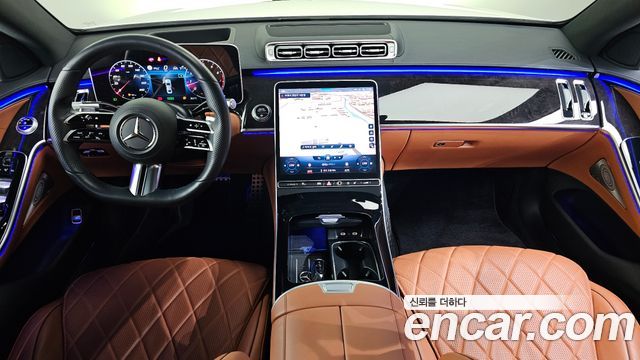 Mercedes-Benz S-Class — interior