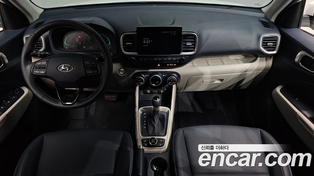 Hyundai Venue — interior