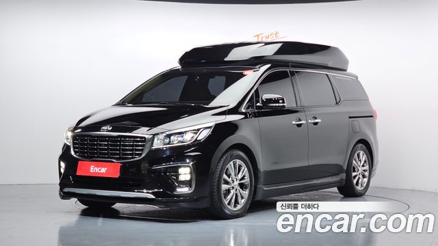 Kia Carnival — exterior