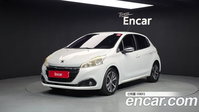 Peugeot 208 — exterior