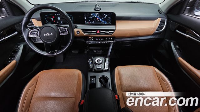 Kia Seltos — interior