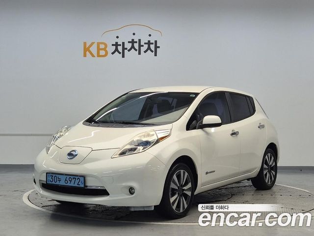 Nissan Leaf — exterior