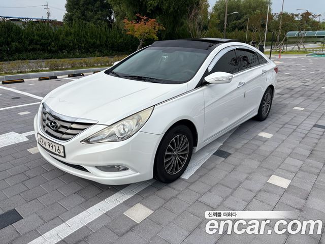 Hyundai Sonata — exterior