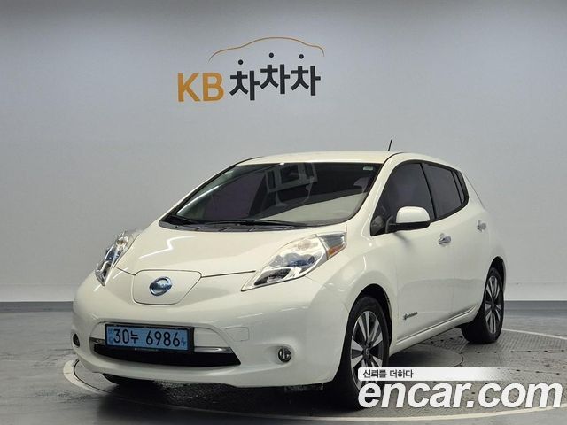 Nissan Leaf — exterior
