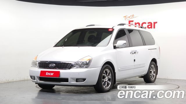 Kia Carnival — exterior