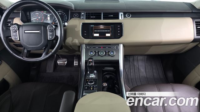 Land Rover Range Rover Sport — interior