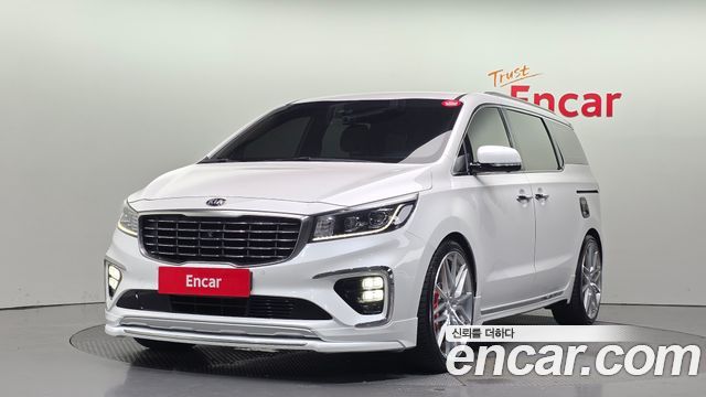 Kia Carnival — exterior