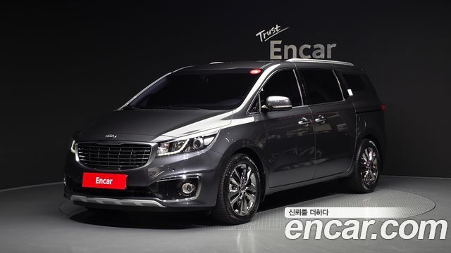 Kia Carnival — exterior