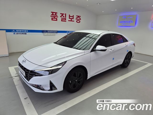 Hyundai Avante — exterior